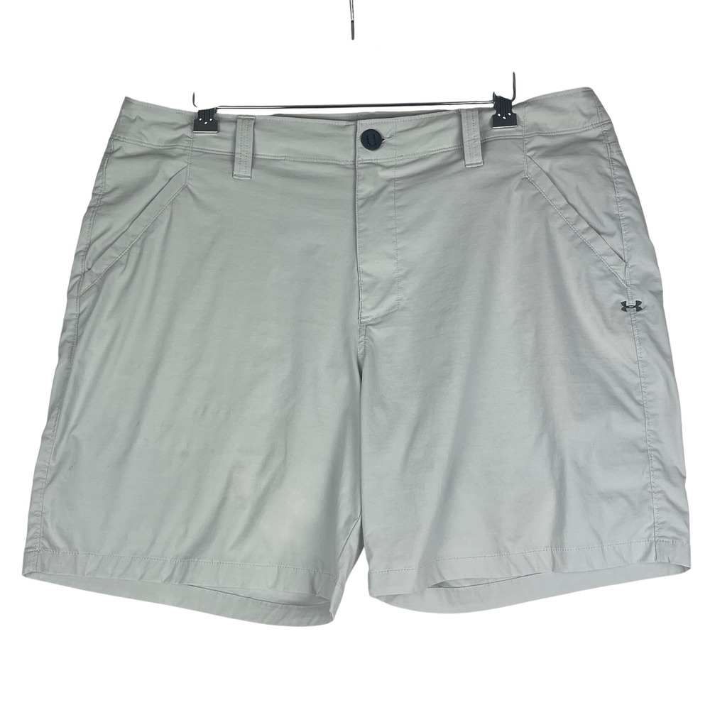 Under Armour Golf Shorts Mens 36 Gray HeatGear Loose Fit Performance Athletic‎